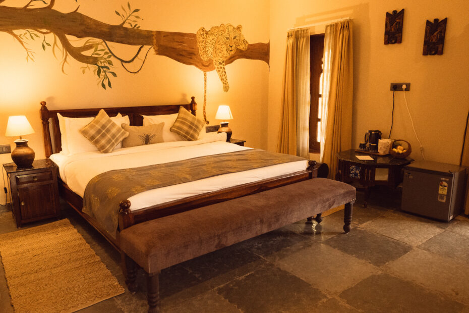 Neem Sarai Sariska courtyard rooms